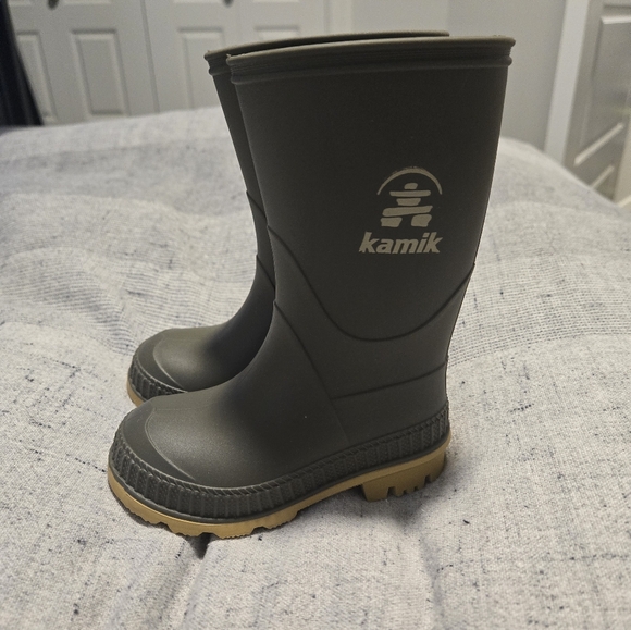 Green TODDLER kamik rain boot - Picture 1 of 4
